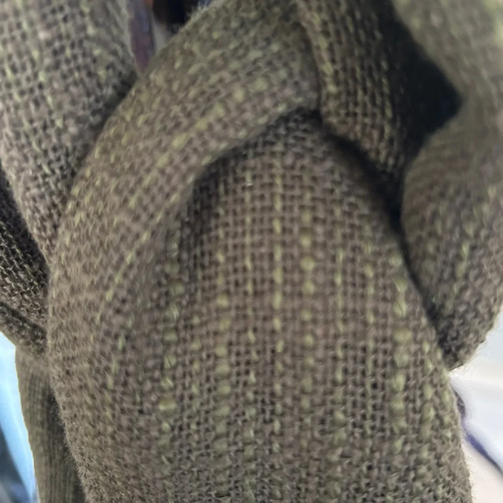Olive Green Hand Loom Textile Hand Tied Tassels Travel Scarf Wrap Towel Sarong